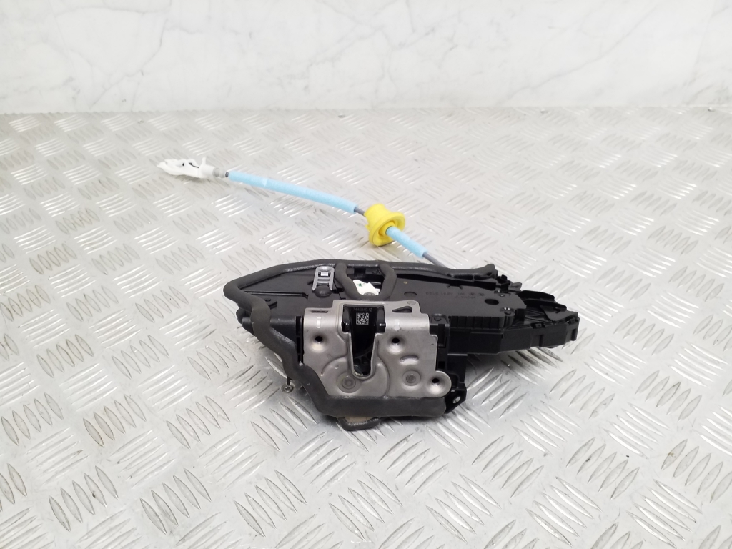 BMW 3 Series G20/G21/G28 (2018-2024) Front Left Door Lock 7445049 25162893