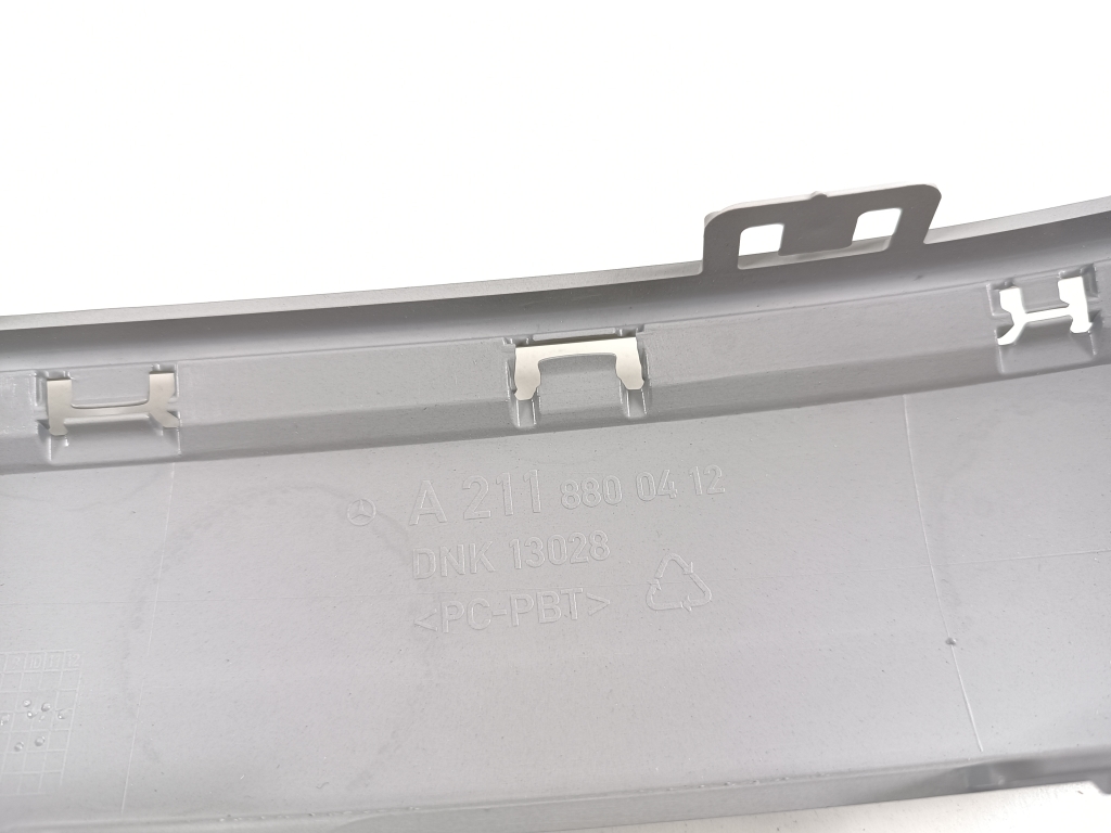 MERCEDES-BENZ E-Class W211/S211 (2002-2009) Rear Right Bumper Molding A2118800412 25165967