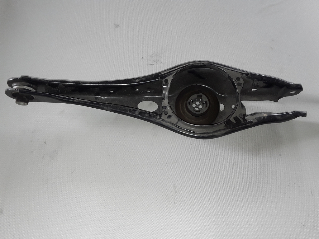 VOLKSWAGEN Golf 7 generation (2012-2024) Rear Right Arm 5Q0505311D 25210571