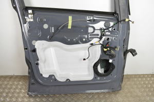 Ford Kuga (2012–2019) Front door DV44S20221AB - 4