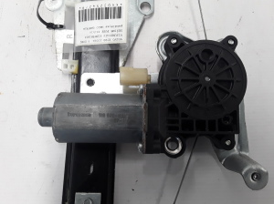 VOLVO XC90 (2002–2014) Aizmugurējo durvju logu pacēlājs 31253722 - 5