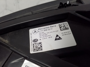 Mercedes Benz A-Class 177 (2018–2026) Scheinwerfer vorne A1779060201 - 2