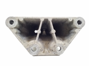 Porsche Cayenne (2010–2017) Getriebehalter 7P5399649 - 2