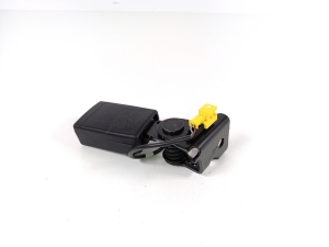 Mercedes Benz CLA-Class W117 (2013–2019) Sicherheitsgurtschloss hinten A1768600369 - 3