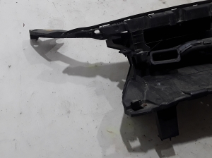 TOYOTA ProAce (2016–2026) Front grille bracket 9808490780 - 3