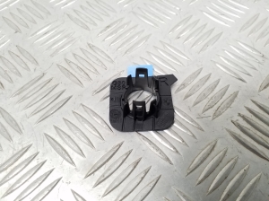 BMW 5 SERIES G30 (2016–2026) Front parking sensor holder 8066256 - 2