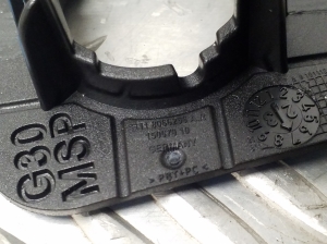 BMW 5 SERIES G30 (2016–2026) Front parking sensor holder 8066256 - 3