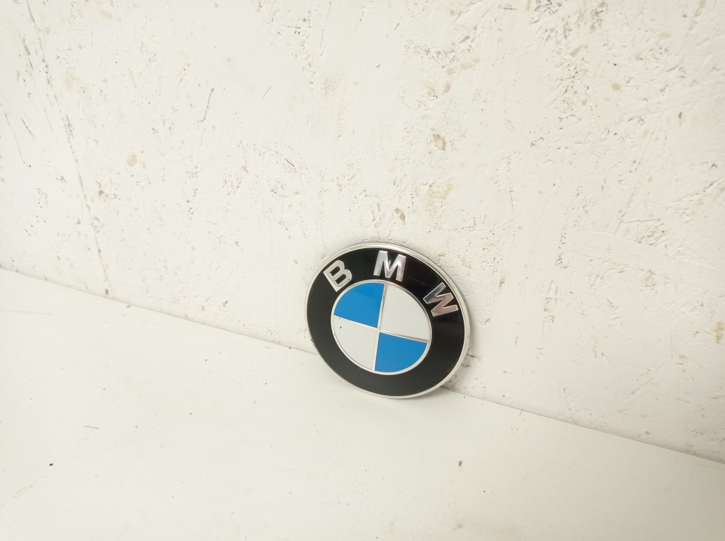 BMW X3 F25 (2010-2017) Значок 8132375 25168450