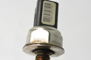 Ford Mondeo III (2000–2007) Fuel rail pressure sensor 9658227880 - 2