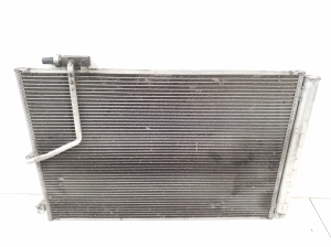   Air conditioning radiator 