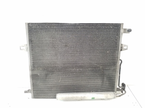   Air conditioning radiator 