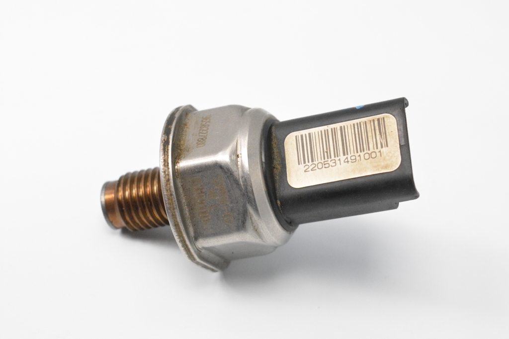 Used Ford Focus High pressure fuel line sensor 9658227880