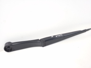 AUDI e-tron SUV (2018–2026) Windshield wiper arm 4KR955407 - 4