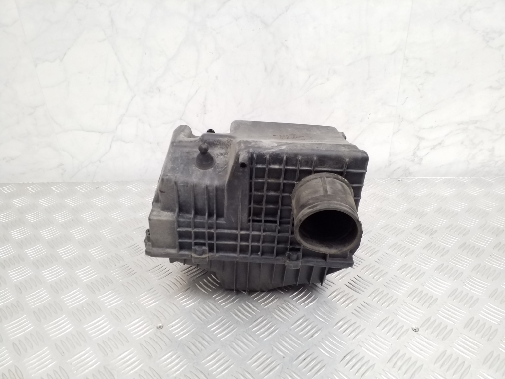 RENAULT Master III (2010–2017) Luftfiltergehäuse 8200751534 RENAULT Master III (2010–2017) Luftfiltergehäuse 8200751534