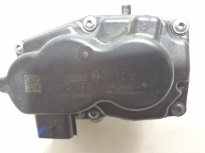  EGR valve 