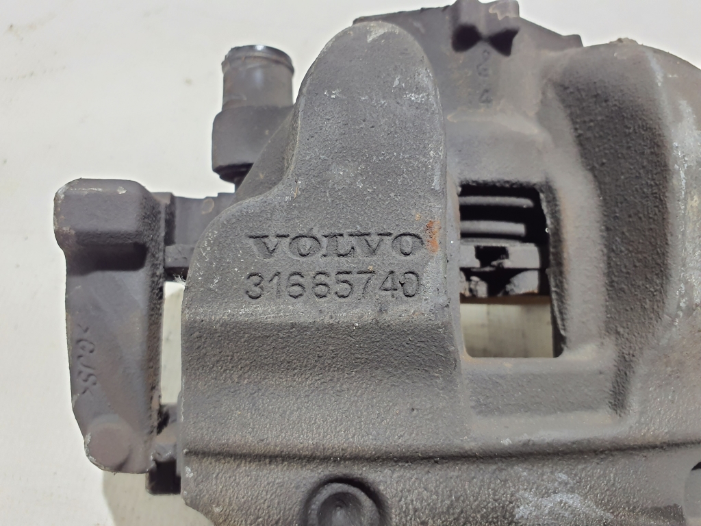 VOLVO XC60 2 generation (2017-2024) Супорт тормозов передний левый 31665740 25203246