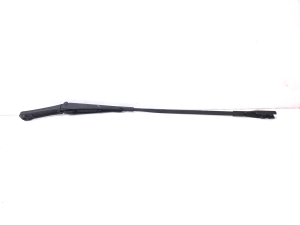 AUDI A4 B9 (2015–2026) Esiklaasi puhasti hoob 8W1955408 - 2