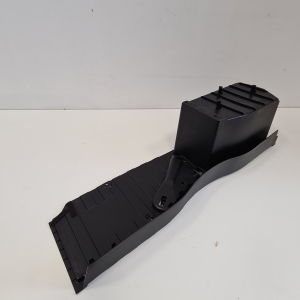 BMW X6 F16 (2014–2026) Akumulatora pārsegs 51477314710 - 5