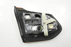 Mercedes Benz C-Class 205 (2014–2021) Tagatuli tagaluugil A2059061603 - 2