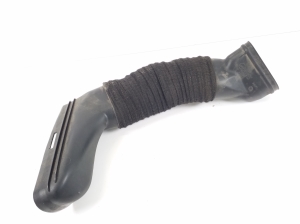  Air intake hose 