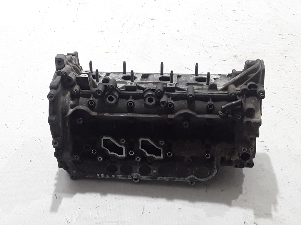 RENAULT Trafic 2 generation (2001-2015) Engine Cylinder Head 7701477996 25205365