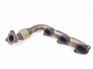   Exhaust manifold 