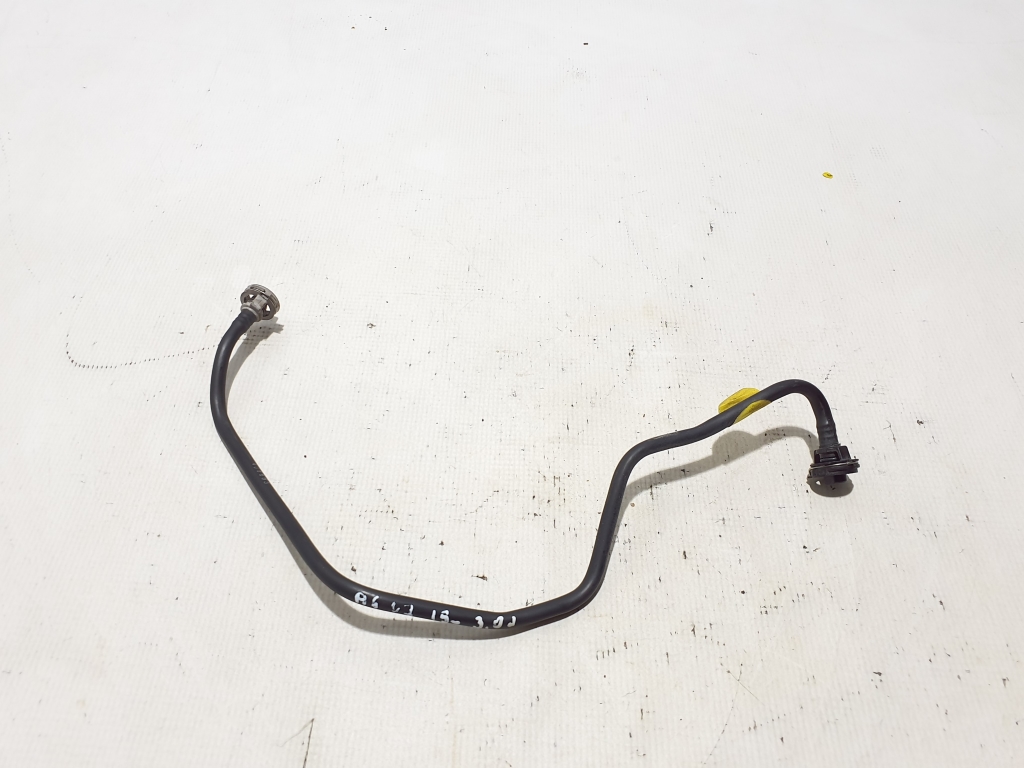 AUDI A6 C7/4G (2010-2020) Right Side Water Radiator Hose 4G0121081DK 25206240