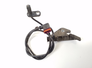Mercedes Benz E-Class W207 (2009–2017) ABS-Sensor hinten A2079057801