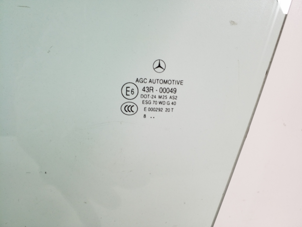 MERCEDES-BENZ GLK-Class X204 (2008-2015) Front Left Door Glass A2047250300, A2047250710 25217548