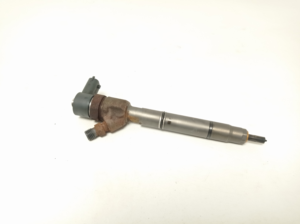 Kia Sportage (2010–2016) Fuel injector 338002A800