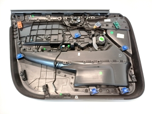 Polestar 2 II (2021–2026) Esiukse polster 31696462 - 5