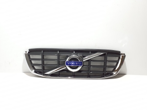  Front grille 