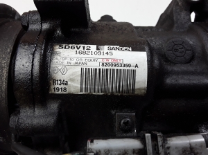 RENAULT Kangoo (2008–2020) A/C compressor 8200953359 - 2