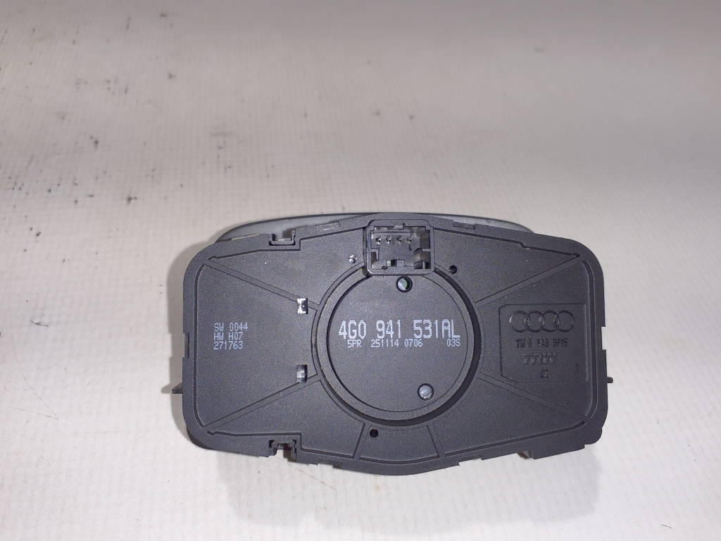 AUDI A6 C7/4G (2010-2020) Headlight Switch Control Unit 4G0941531AL 25247945