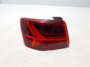   Rear corner lamp 