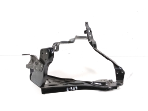 Mercedes Benz C-Class 204 (2007–2014) Headlight frame (glasses) A2046200991 - 3