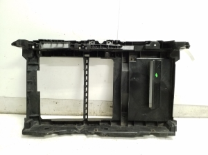 Peugeot 208 (2019–2026) Radiator support and its parts 9823719380 - 4