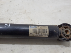  Rear shock absorber 