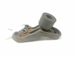 Kia Sportage (2010–2016) Engine bracket 218202Y600 - 2