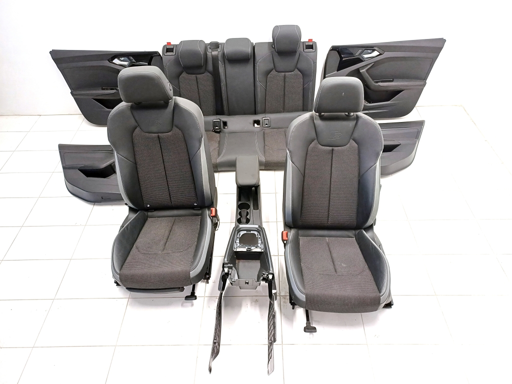 AUDI A1 GB (2018-2024) Indvendige sæder med dørkortsæt 2Q4881106K 25250534