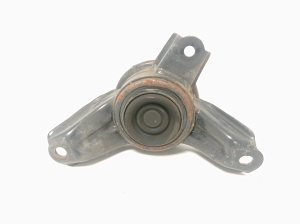 Kia Sportage (2010–2016) Engine mount 218102S000 - 4