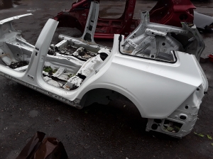   Rear fender and its parts  - 31484843 
