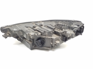 AUDI e-tron SUV (2018–2026) Esituli 4KE941040A - 4