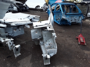 RENAULT Trafic lV (2022–2026) Eesmine tugijalg 762319095R - 2