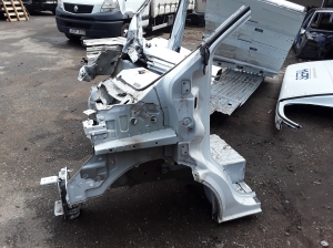 Front outrigger - 762319095R