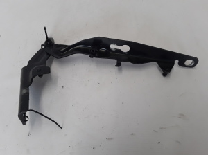 VOLVO V60 (2010–2018) Hood hinge 31385812 - 2
