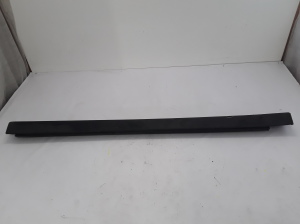 Exterior sill trim - 9151707