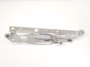  Engine cover hinge 