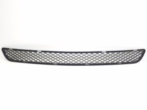  Front bumper lower grille 