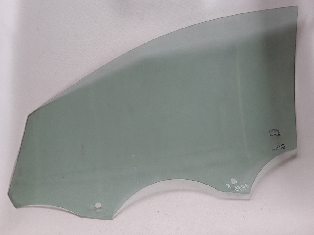 OPEL Corsa F (2019-2023) Front Right Door Glass 25371047